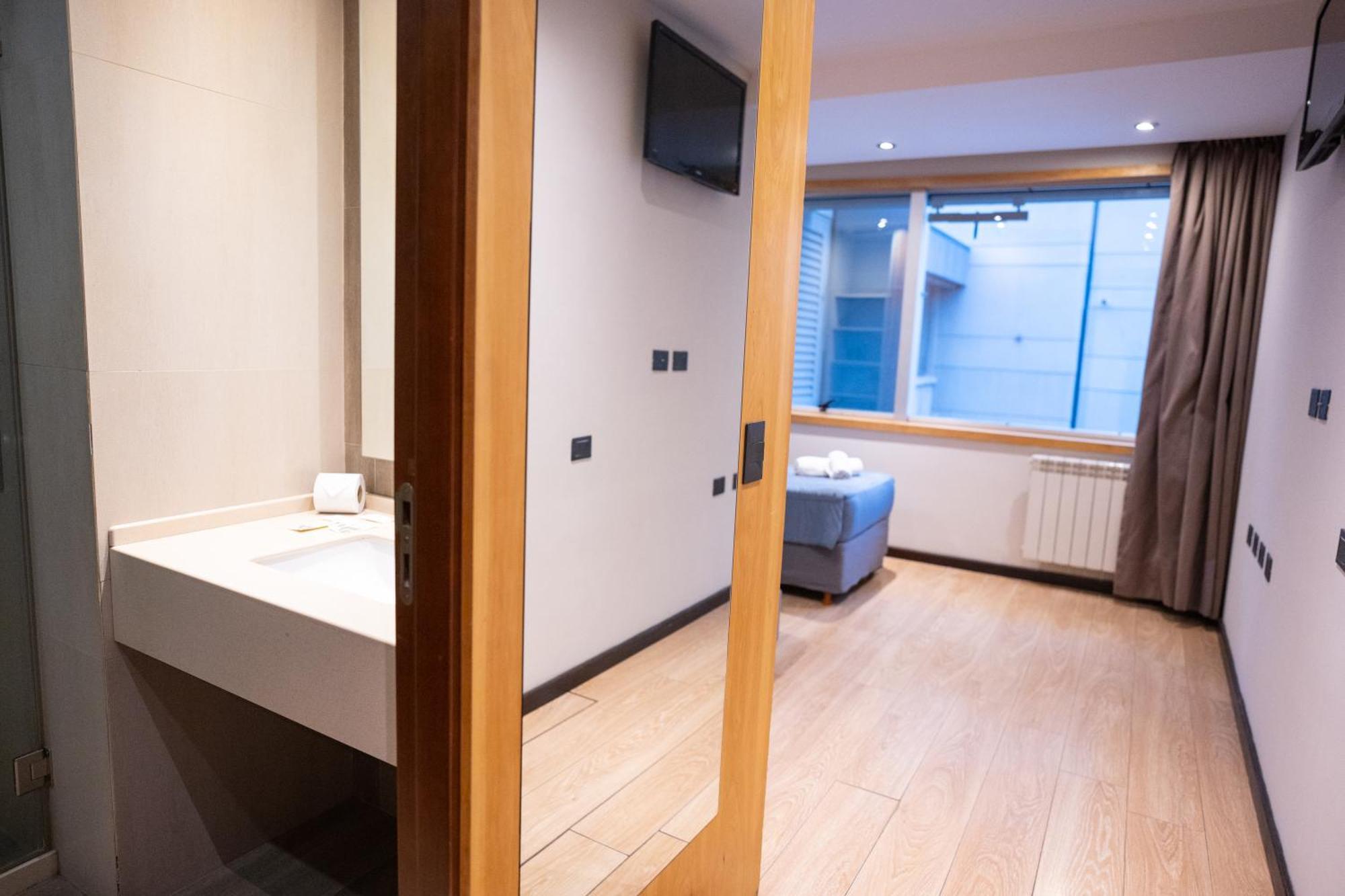 Hotel Bariloche Suites ภายนอก รูปภาพ